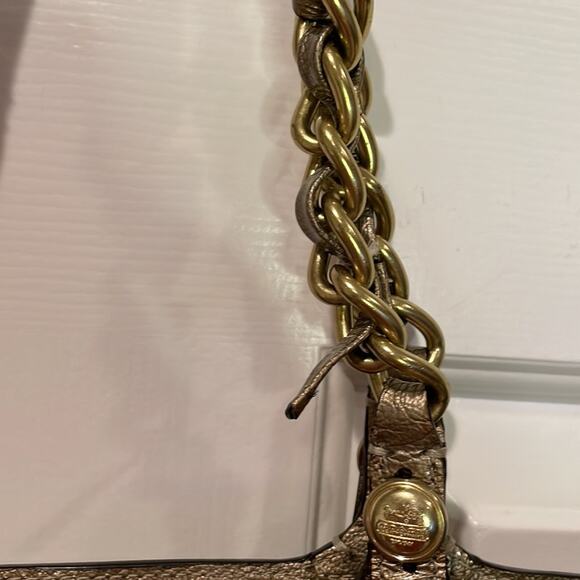 Coach metallic patent leather gold shoulder Bag Tribeca Preowned - Picture 7 of 7